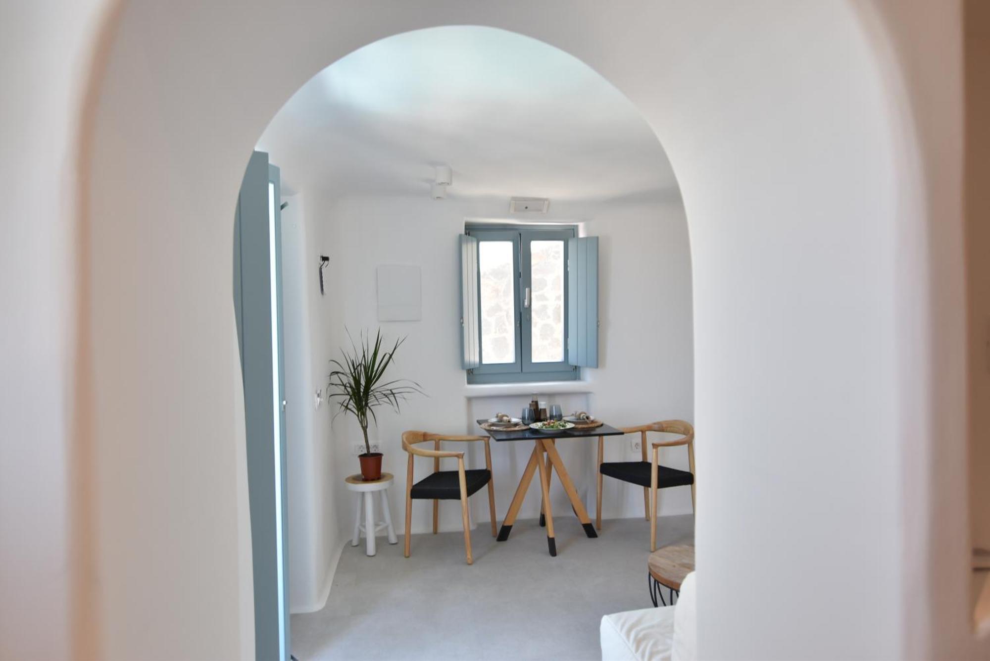 Διαμέρισμα Panthea Santorini - Private Pool *