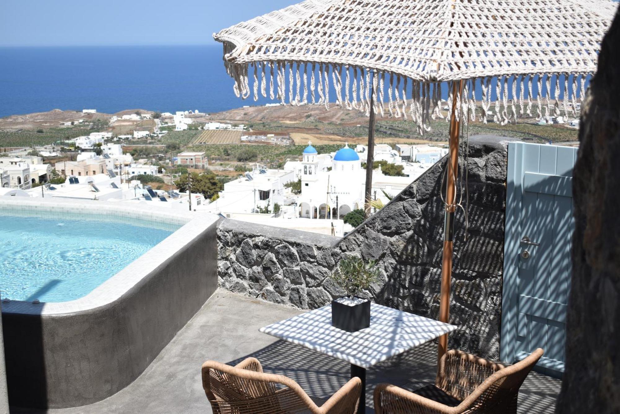 Διαμέρισμα Panthea Santorini - Private Pool